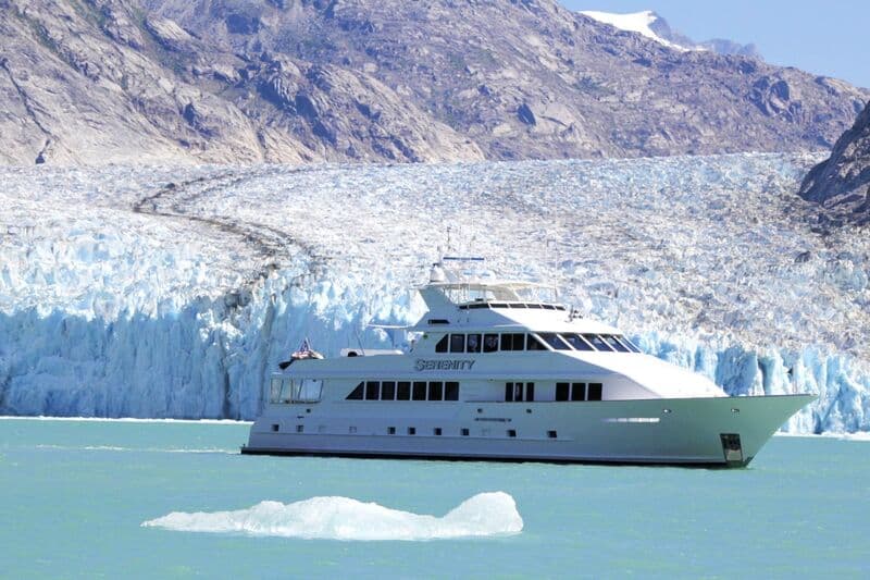 Motor Yacht Serenity