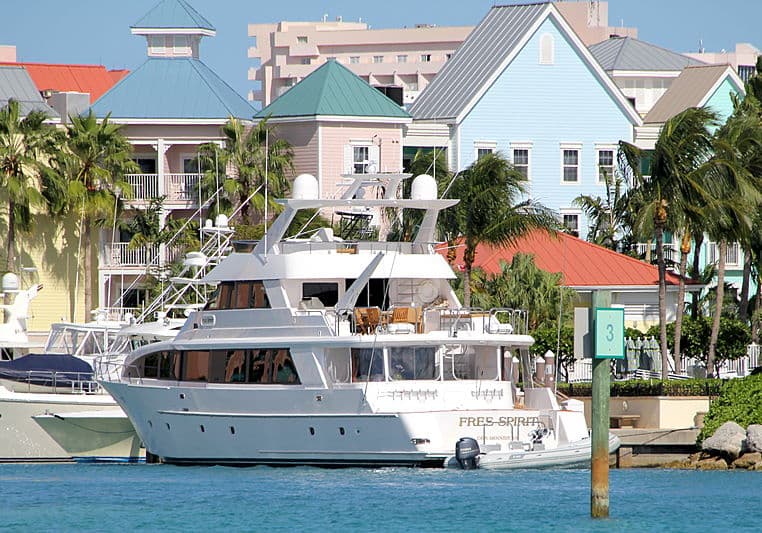 Motor Yacht Short Game