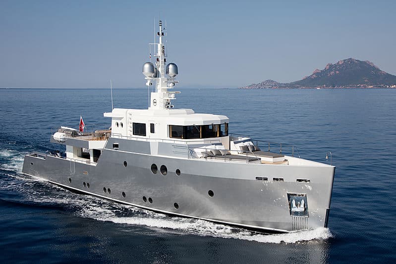 Motor Yacht Siempre