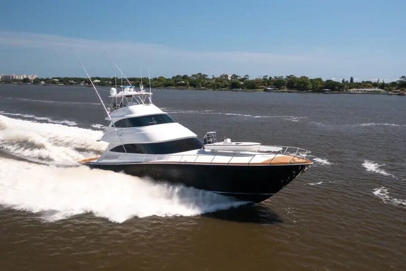 Motor Yacht Sir' Reel