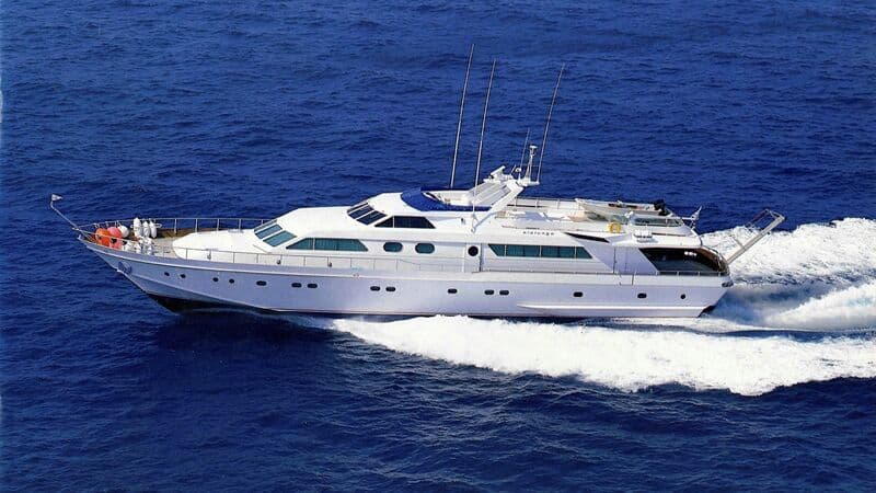 Motor Yacht Something Wild