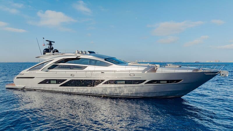 Motor Yacht Stallion