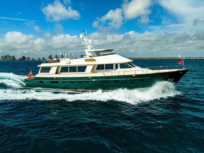 Motor Yacht Starlight