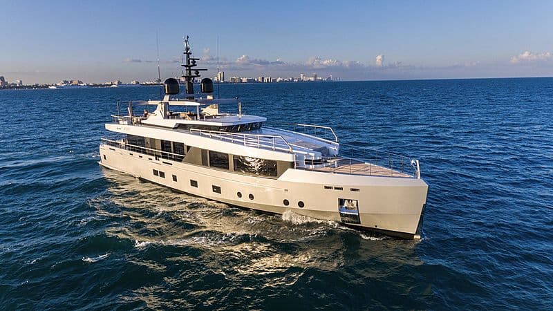 Motor Yacht Sun Prince