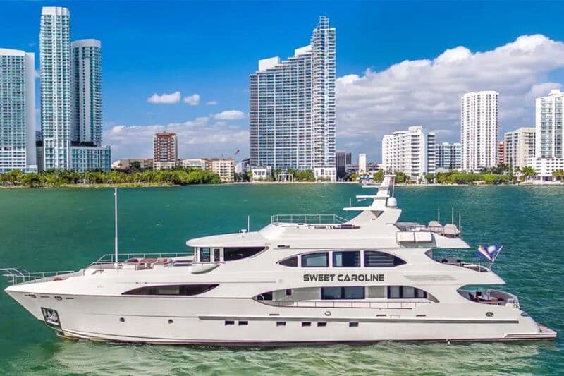 Motor Yacht Sweet Caroline