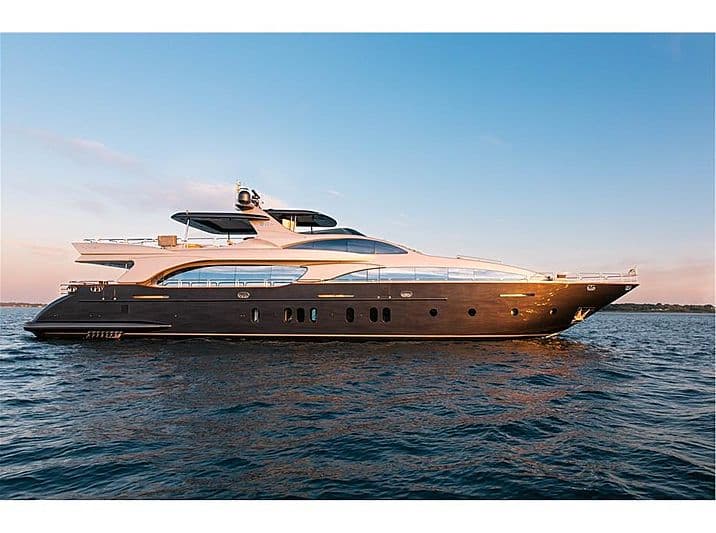 Motor Yacht Tail Lights