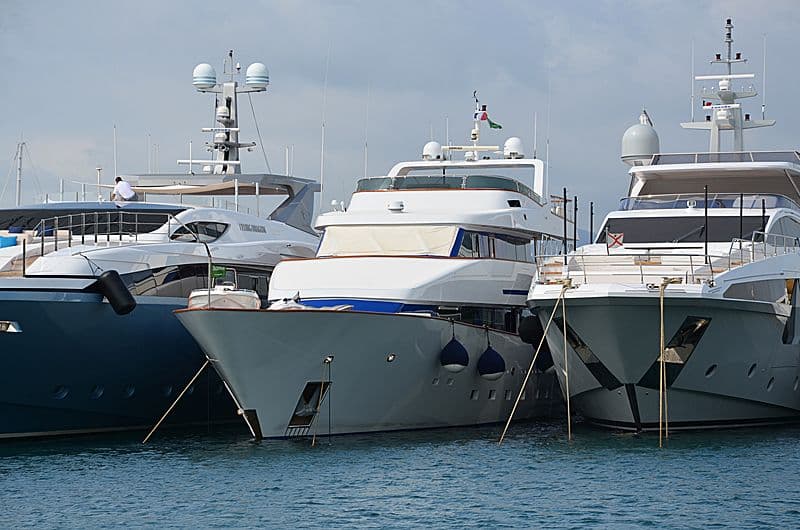 Motor Yacht The Jewel