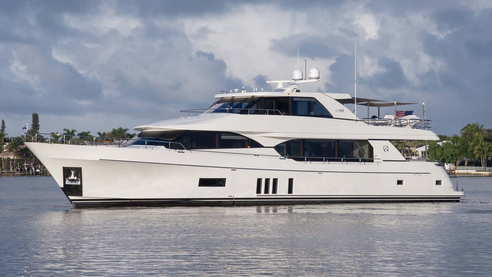 Motor Yacht The King And I