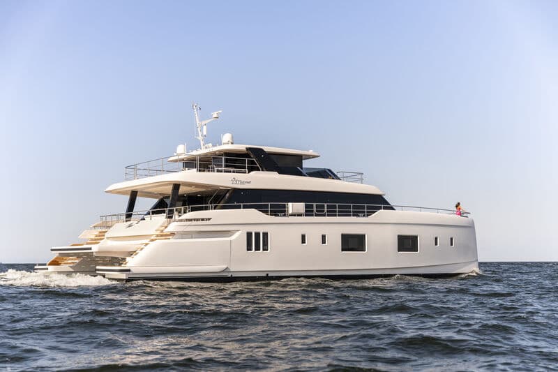 Motor Yacht Thea VI