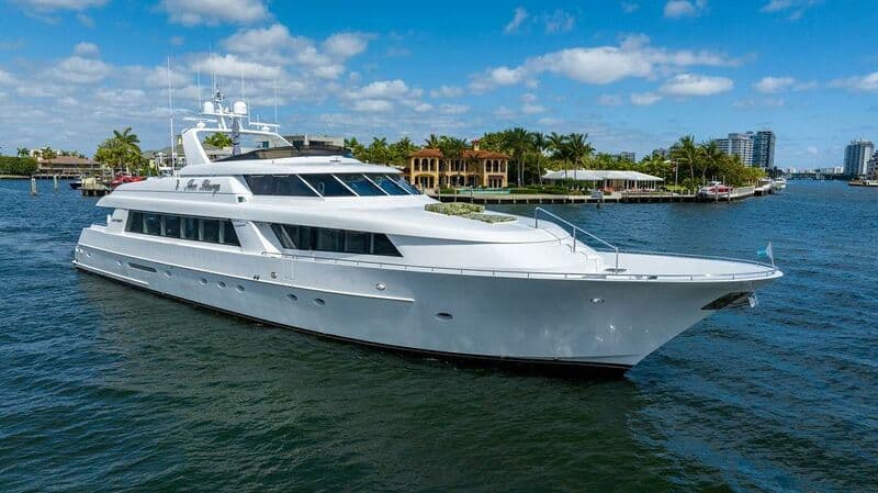 Motor Yacht Three Blessings