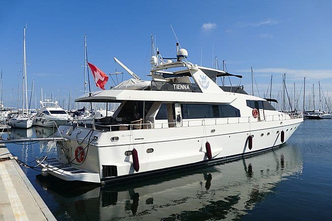 Motor Yacht Tienna