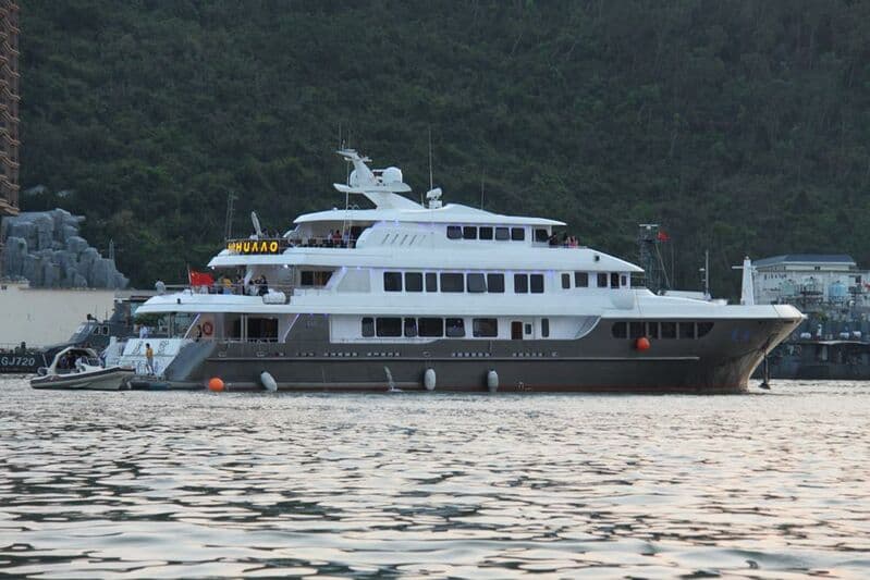 Motor Yacht Tiger Shark