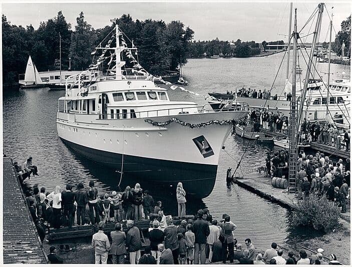 Motor Yacht Tip Top III