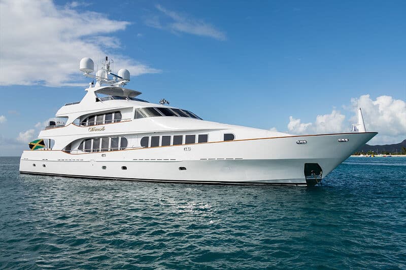 Motor Yacht Touch