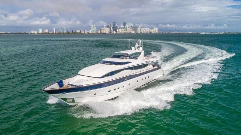 Motor Yacht Troca One