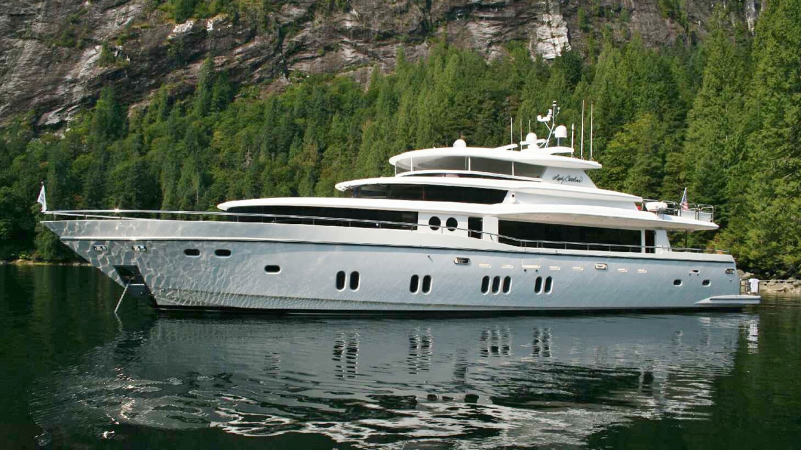 Motor Yacht Troubadour