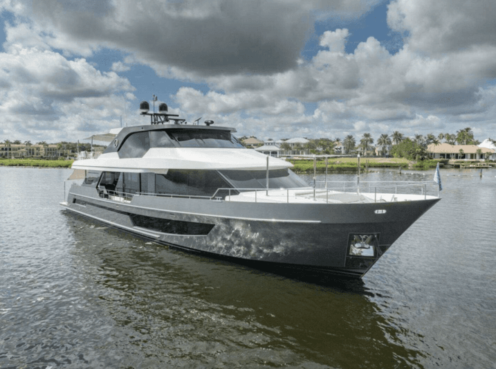 Motor Yacht Twin Dreams