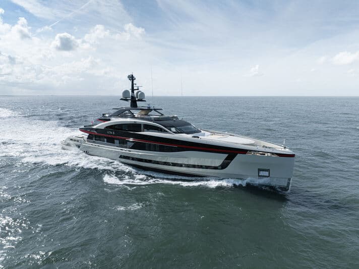 Motor Yacht Ultra G