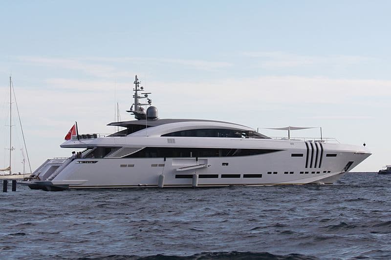 Motor Yacht Vellmari