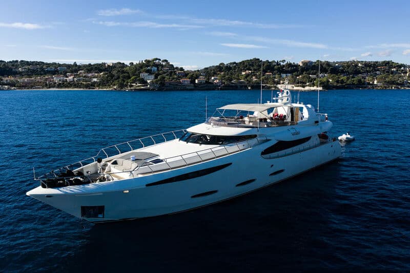 Motor Yacht Viking III