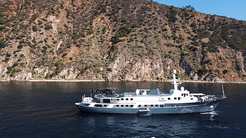 Motor Yacht Voyager