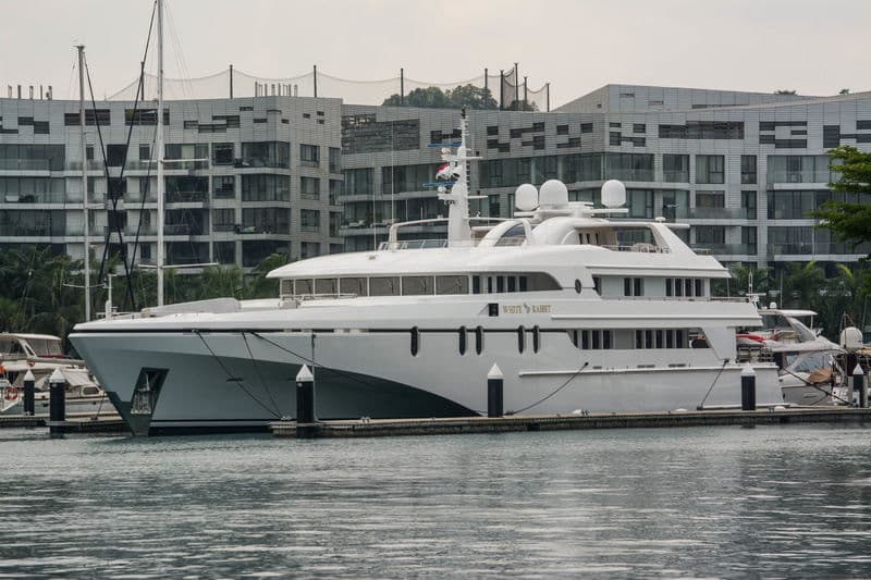 Motor Yacht White Rabbit