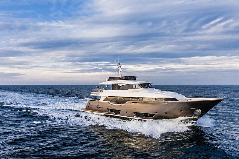 Motor Yacht Yvonne
