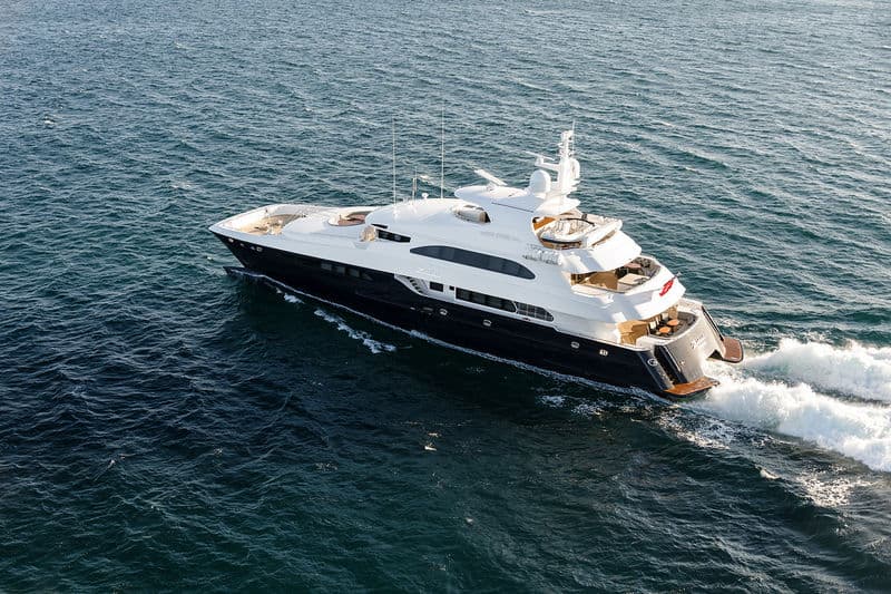 Motor Yacht Zenith