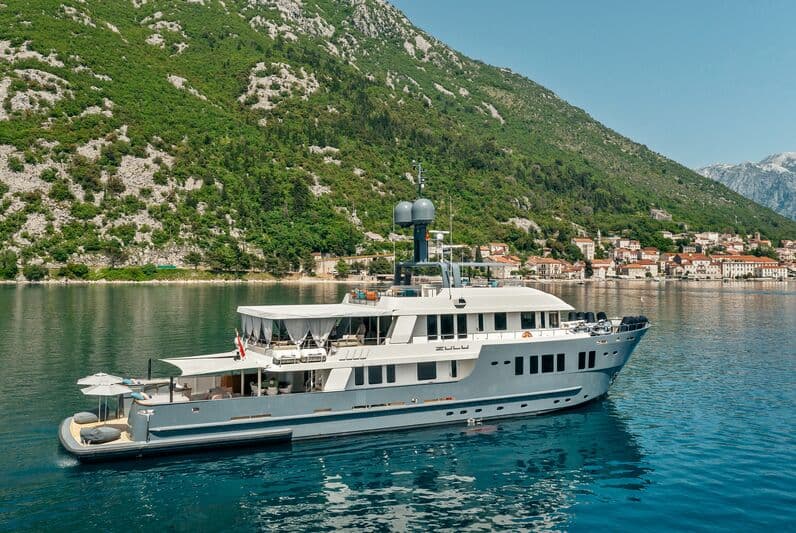 Motor Yacht Zulu