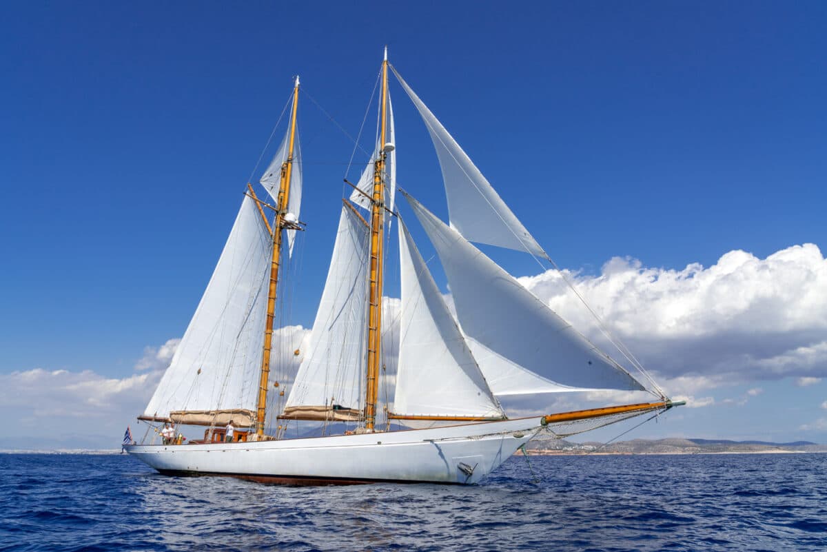 Sailing Yacht Aello