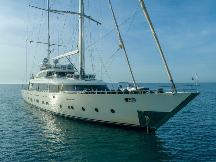Sailing Yacht Aresteas