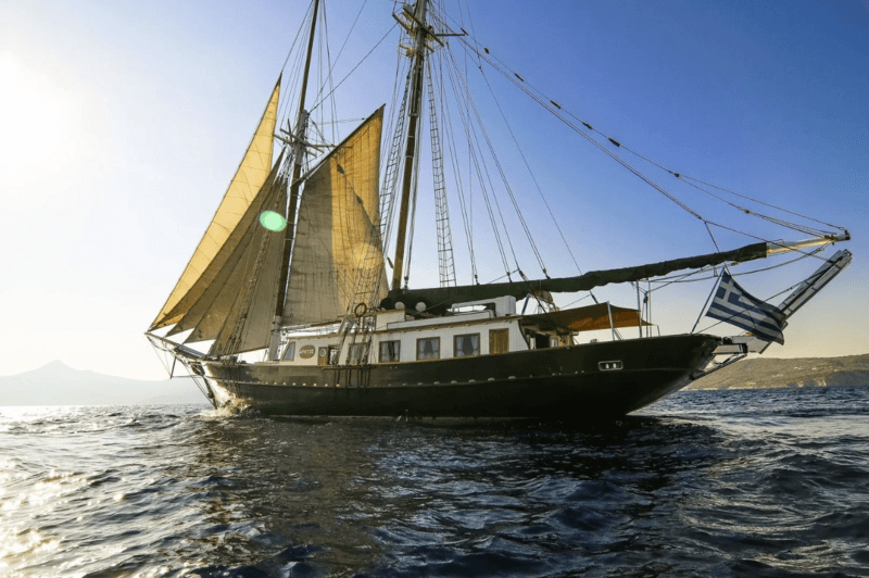 Sailing Yacht Arktos