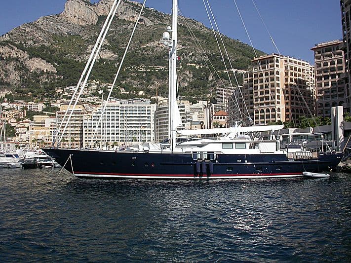Sailing Yacht Beaugeste