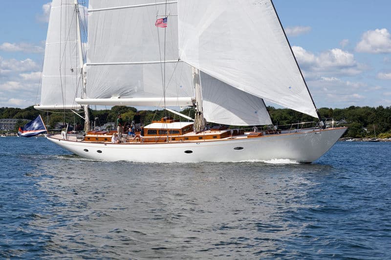 Sailing Yacht Bequia