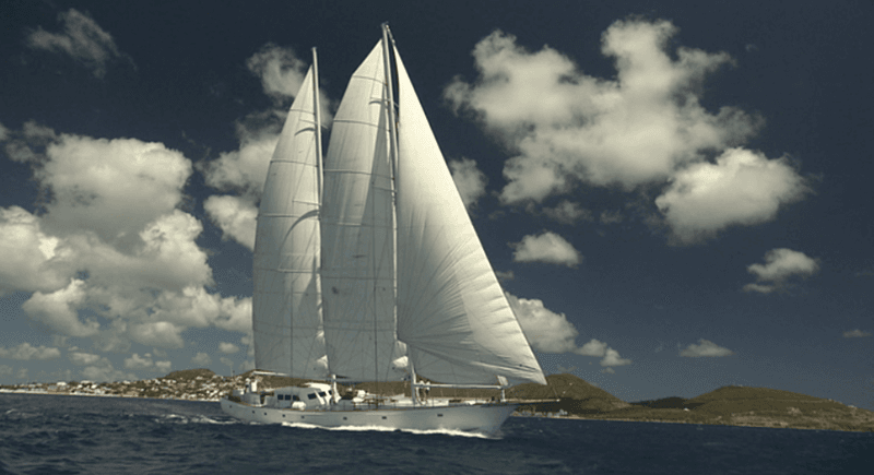 Sailing Yacht Carinae IX