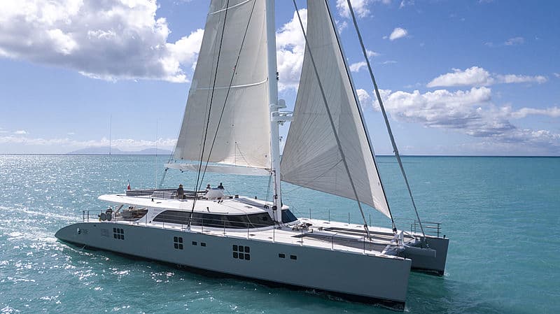 Sailing Yacht Che