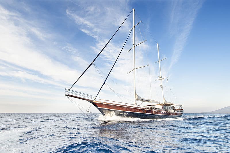 Sailing Yacht Cobra King