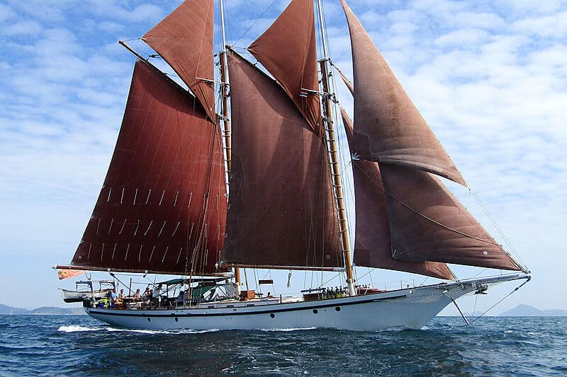 Sailing Yacht Dallinghoo