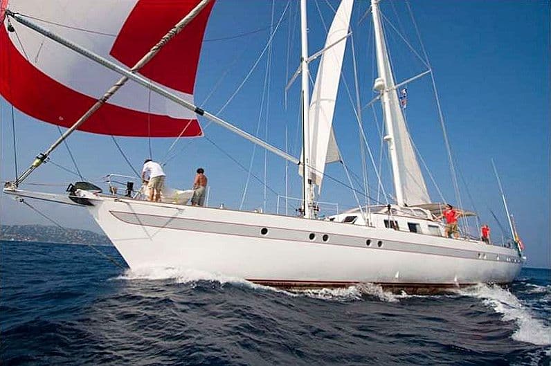 Sailing Yacht Dames des Tropiques