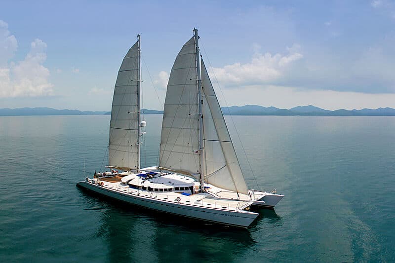 Sailing Yacht Douce France