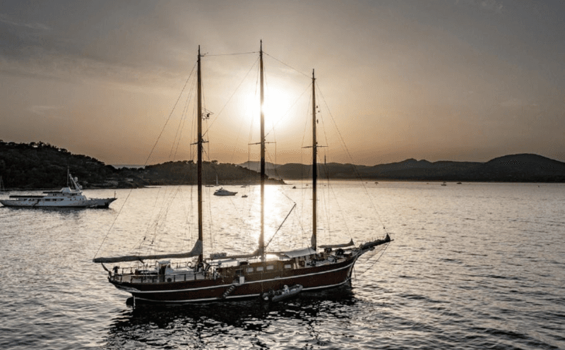 Sailing Yacht Francesco Petrarca