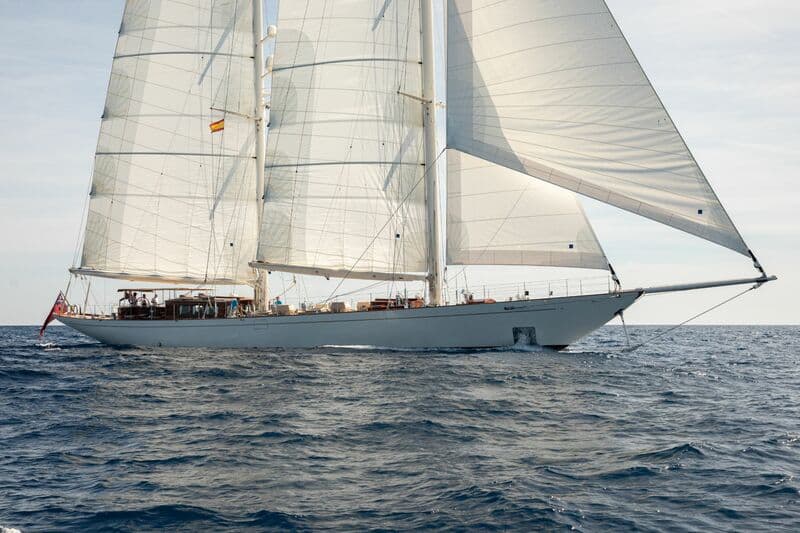 Sailing Yacht Gweilo