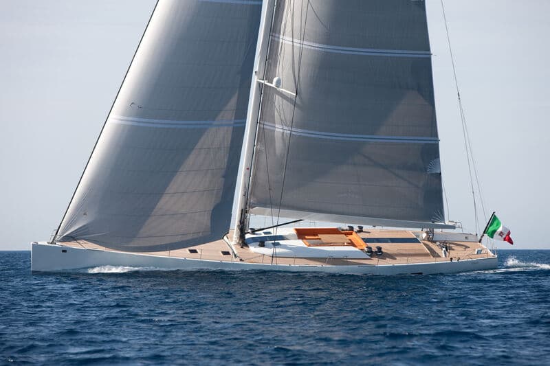 Sailing Yacht Inco
