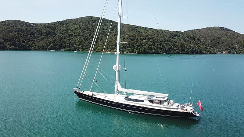 Sailing Yacht La Belle