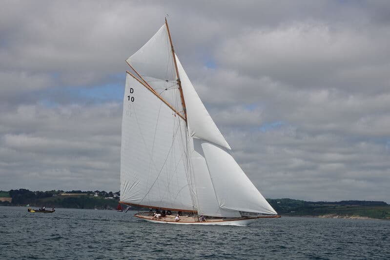 Sailing Yacht Lady Anne