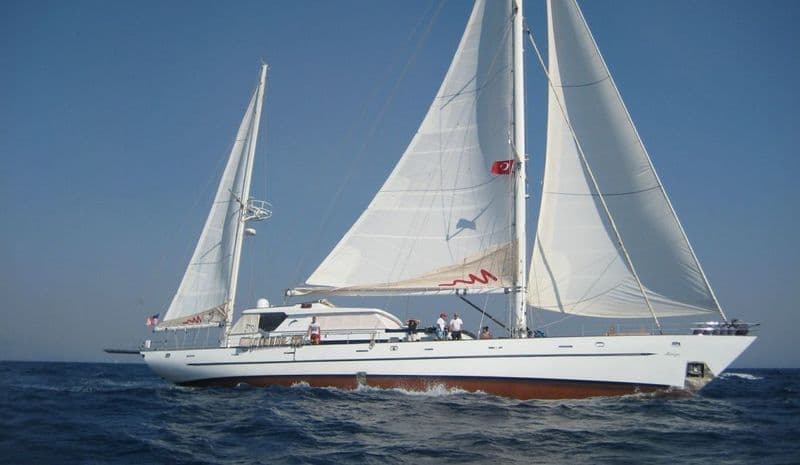Sailing Yacht Marlyn
