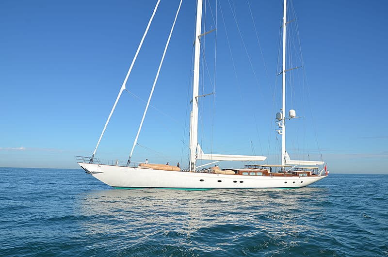 Sailing Yacht Meraki