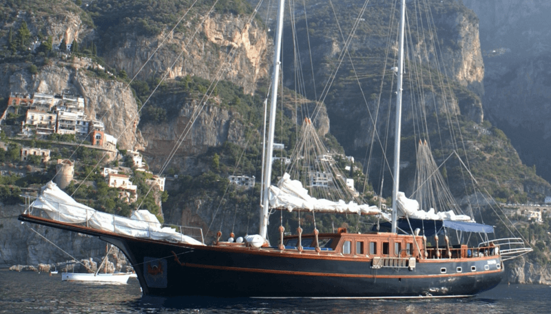 Sailing Yacht Myra
