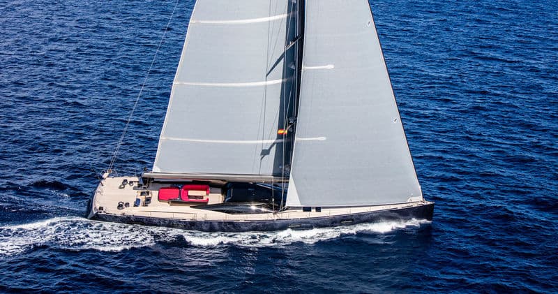 Sailing Yacht Pattoo