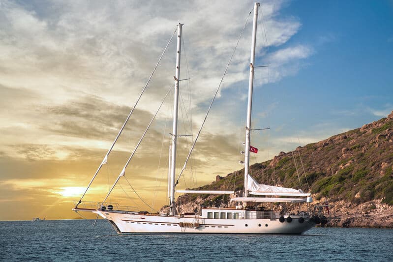 Sailing Yacht Santa Maria Magdalena